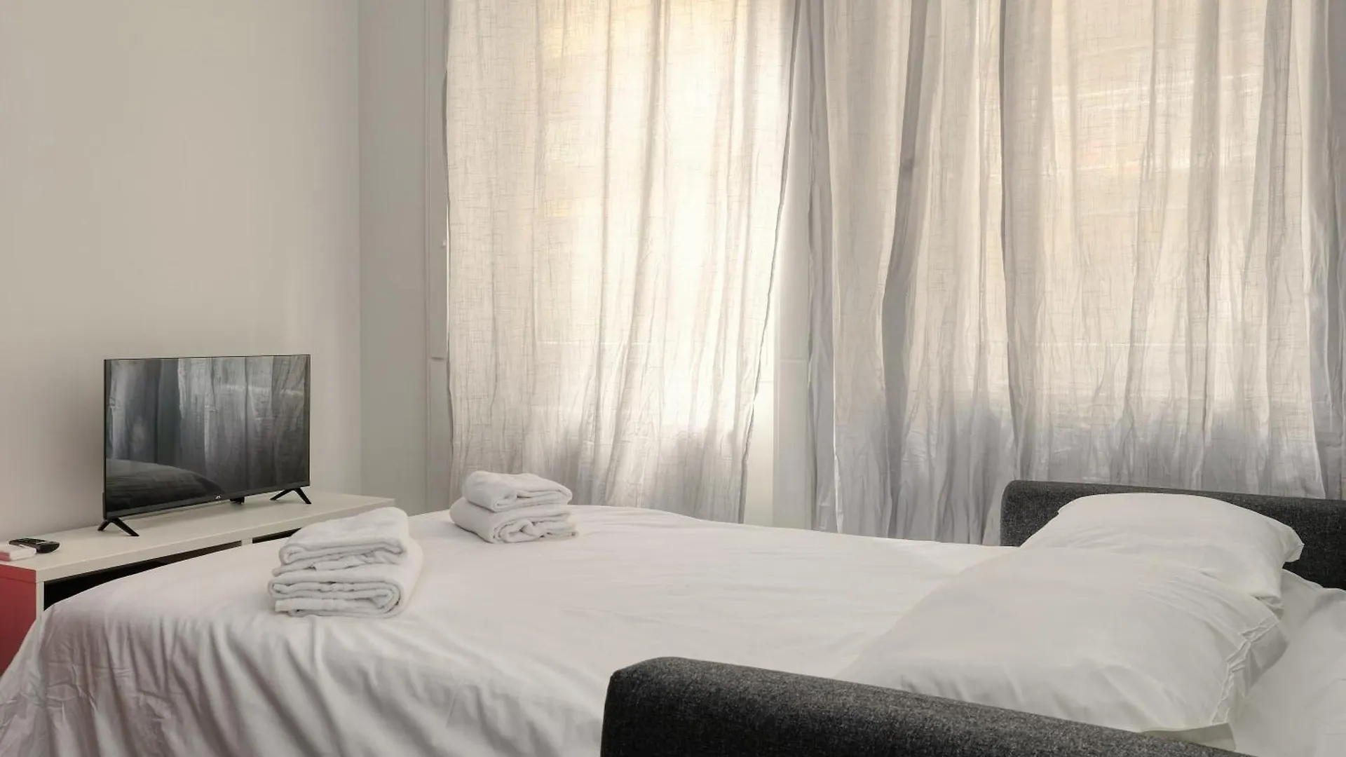 Joivy Charming 2Br Flat Near Citylife Milano Lejlighed